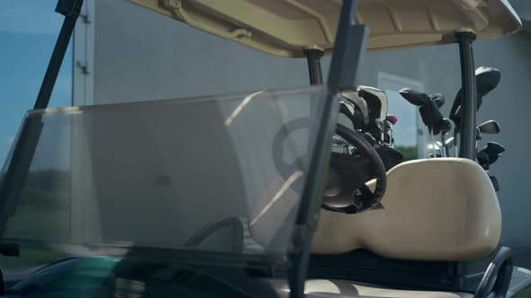 Empty Golf Cart Equipment at Country Fairway alt