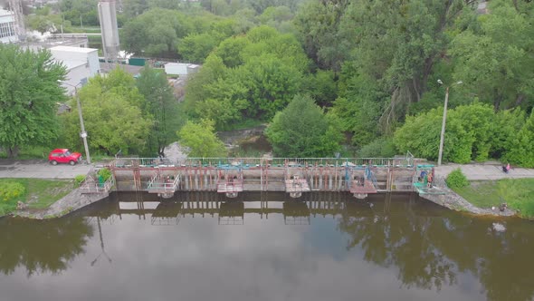 Aerial River Lock alt