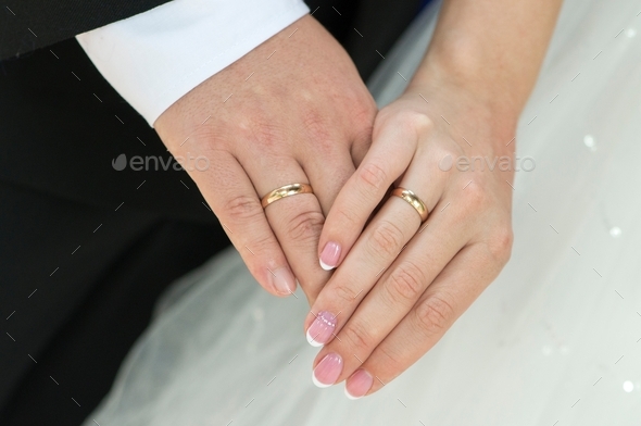 11 Wedding Rings Superstitions & Engagement Ring Myths