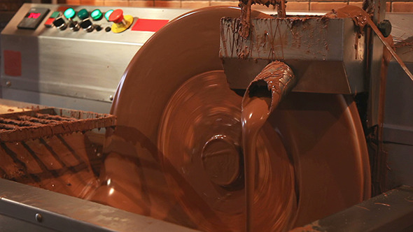 Chocolate Making Equipment with Flowing Cocoa