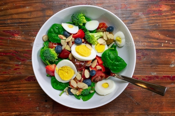 Healthy nutritious salad with fresh ingredients