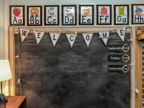 5 Reasons Why Some Educators Still Use Chalkboards - Polyvision