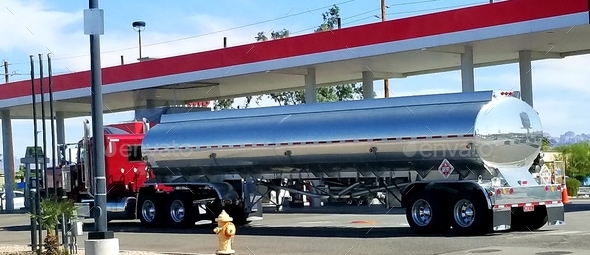 Gas and Oil! Big Rig Tanker Truck!