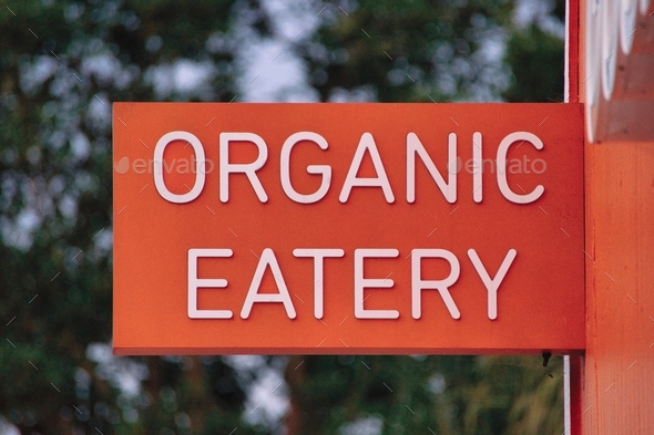 Organic food is better for us and for the environment
