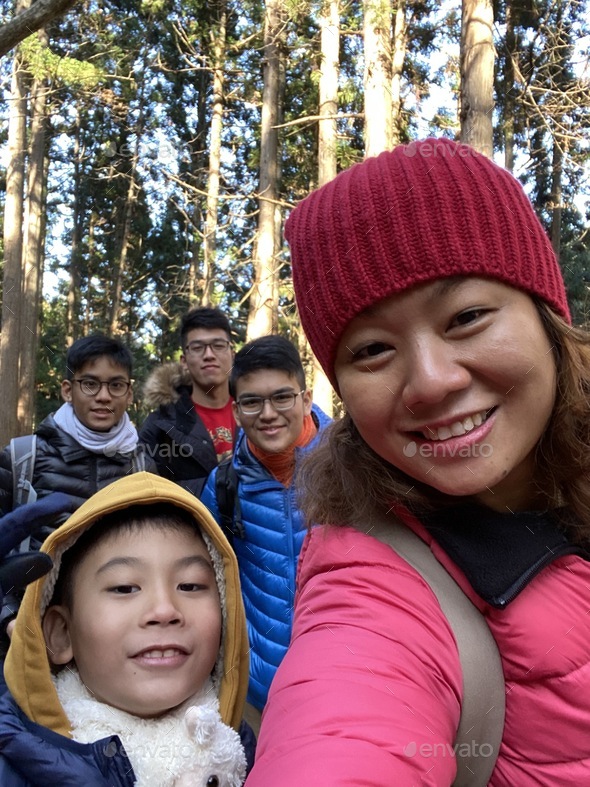 Asian family happy selfie Stock Photo by weewendy | PhotoDune