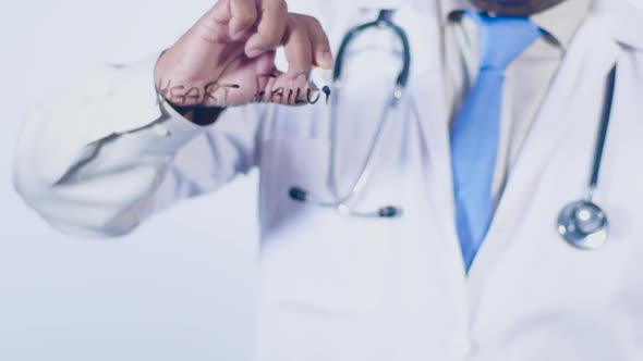 Asean Doctor Writes On Screen Heart Failure alt
