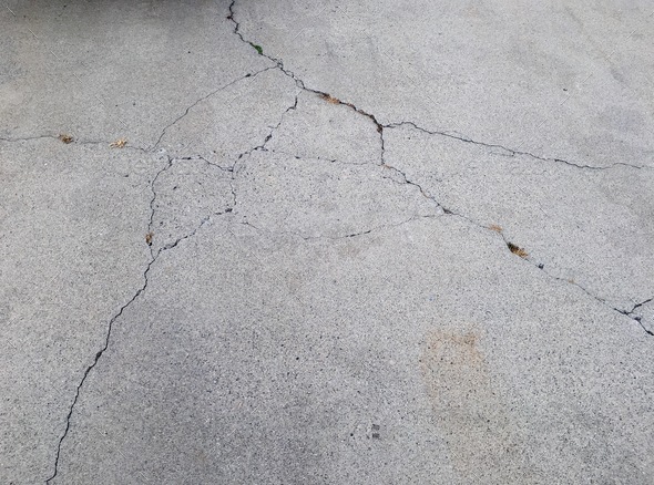 Crack in cement driveway