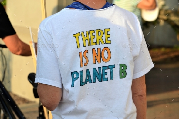 T-shirt with the words there is no planet B