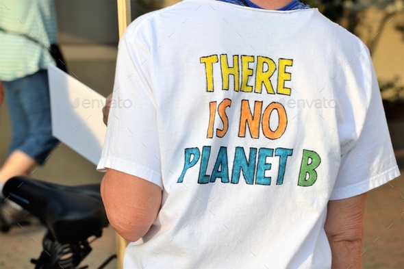 White t shirt with the words there is no planet B