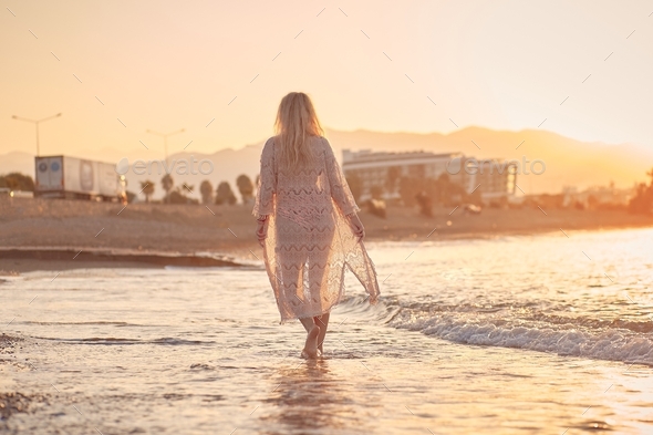 Aesthetic Millennial Sensual Girl Walking At Golden Sunset On The Sunny