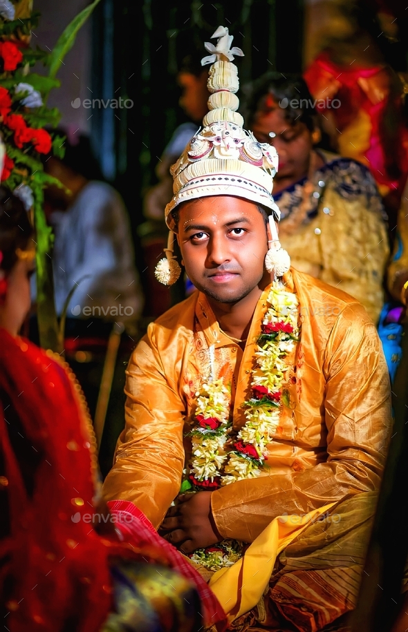 Bengali Groom Reception Dress Ideas/ What to wear as a Groom for  Reception(Boubhat) – Bong Bride