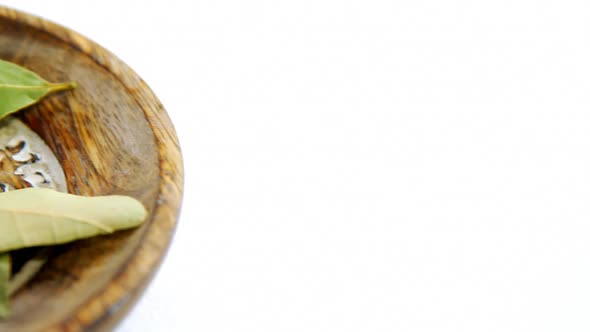 Bay leaf in a plate 4k alt