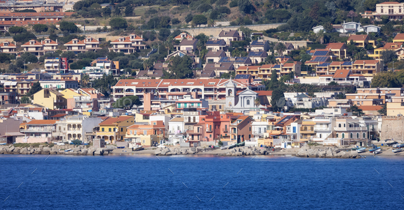 City by the Sea. Messina, Sicilia, Italy. - Stock Photo - Images
