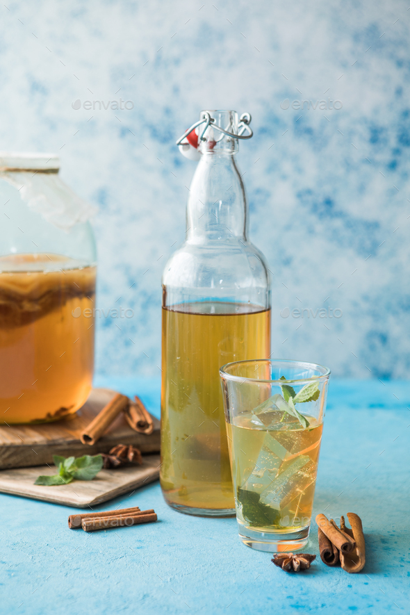 Raw fermented homemade alcoholic or non alcogolic kombucha. Ice tea