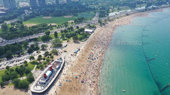 Montrose Beach Chicago Stock Photo By Wirestock 