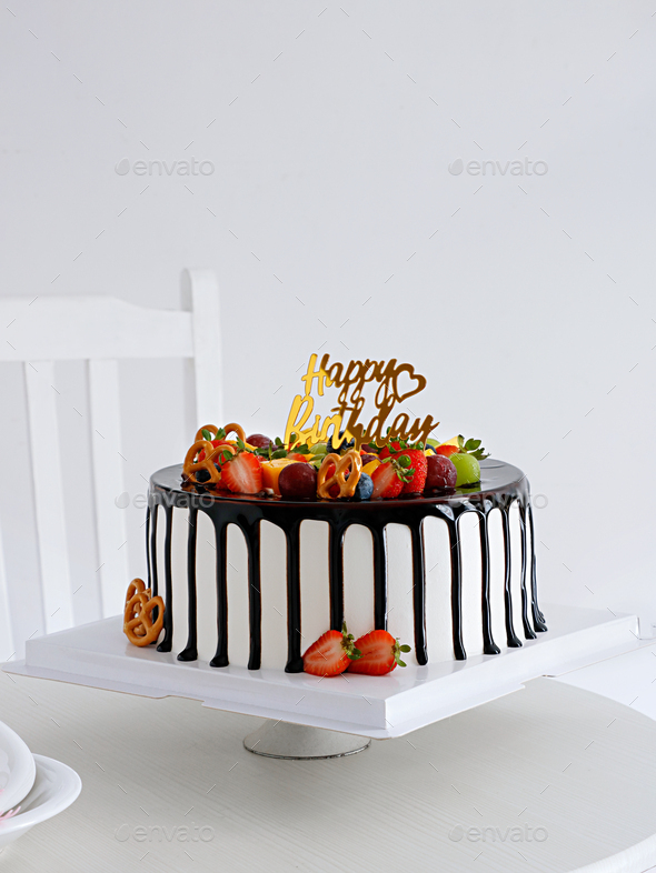 29,672 Red Ribbon Cake Images, Stock Photos, 3D objects, & Vectors |  Shutterstock