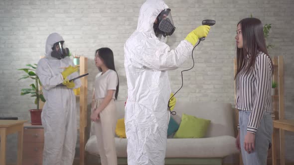 Epidemiologists Protective Suits Measure Temperature Asian Girls alt