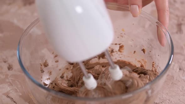 Stepbystep Process of Making a Chocolate Cake Batter alt