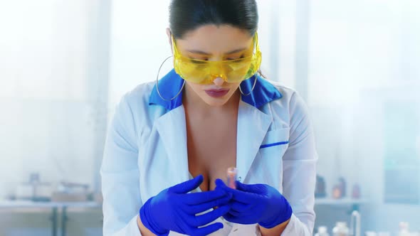 In Front of the Camera Working Pharmacist Woman alt