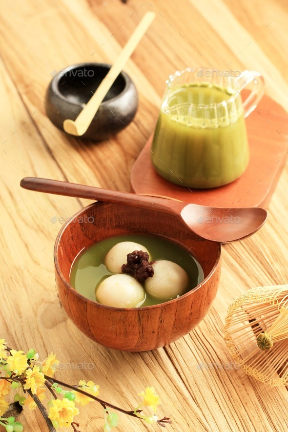 tangyuan, sweet rice ball, chinese new year food made from glutious rice flour