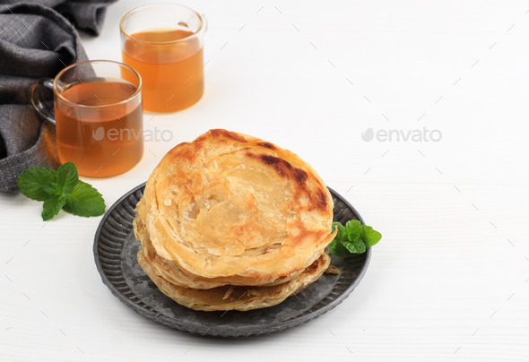 Middle East Canai or Paratha Flat Bread, or also known as Roti Maryam ...