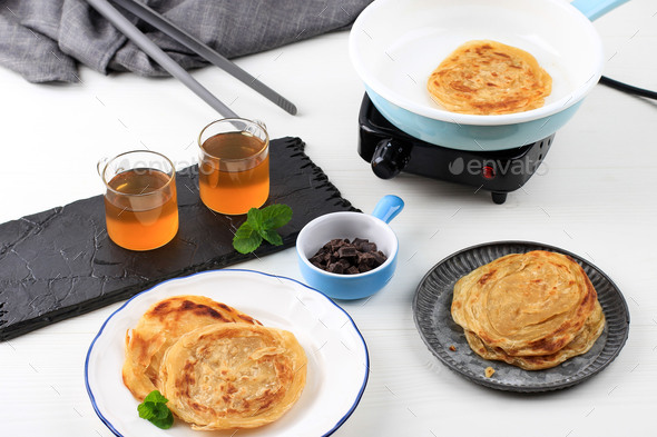 Middle East Canai Bread, or also known as Roti Maryam in Indonesia ...