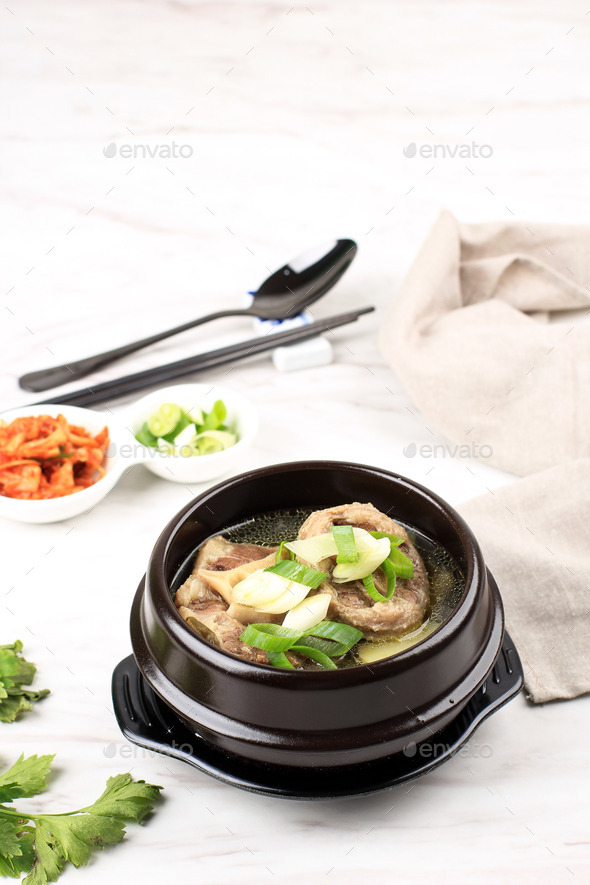 Gori Gomtang (Sokkori Gomtang) or Korean Beef Oxtail Stew Soup Stock