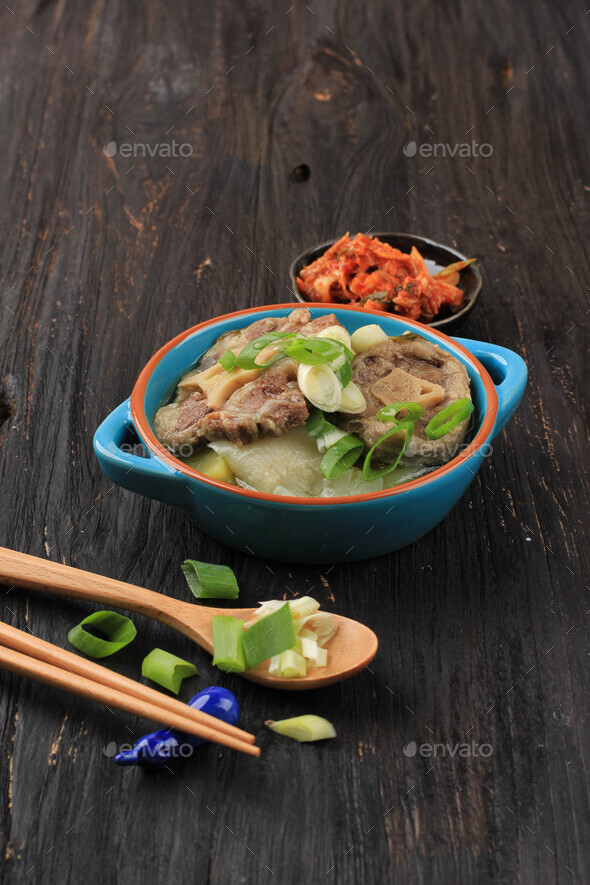 Gori Gomtang (Sokkori Gomtang) or Korean Beef Oxtail Stew Soup Stock