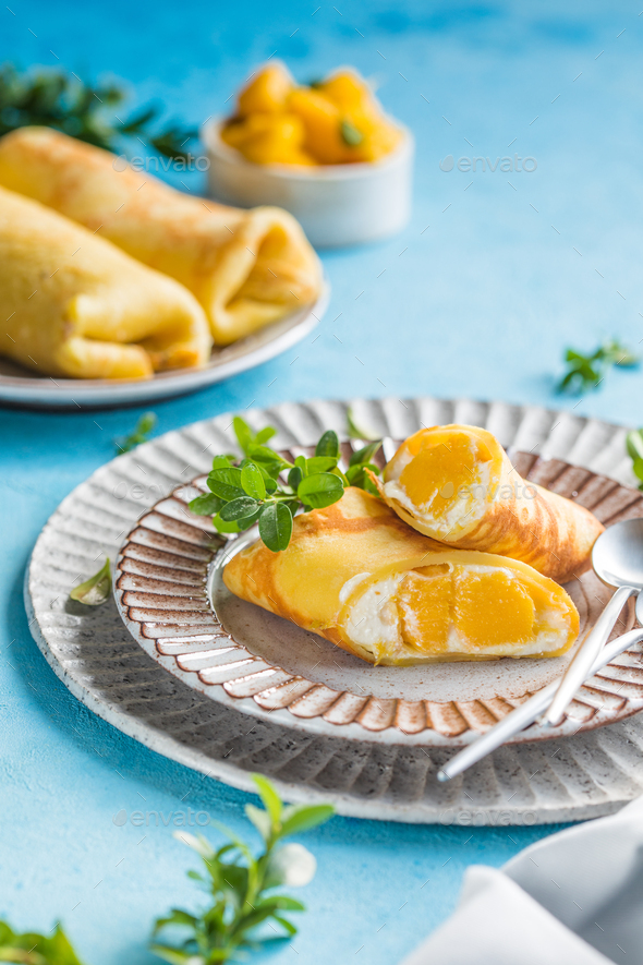 Sticky rice and mango crepe cake roll , Hong Kong , Thai food style in