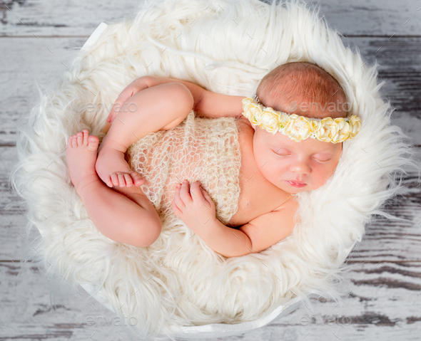 The Safest Baby Sleeping Positions