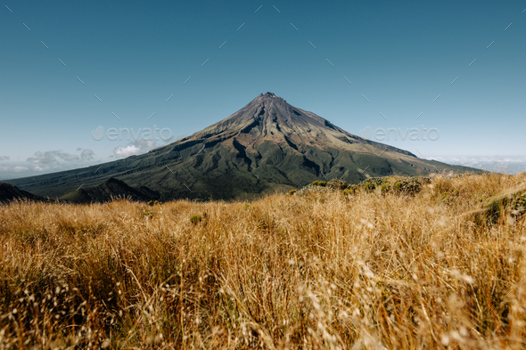 taranaki volcano