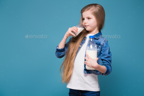 Nice girl, beauty, brown hair, cute, denim, girl, jeans, pretty