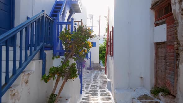 Walking in Mykonos Street on Mykonos Island, Greece alt