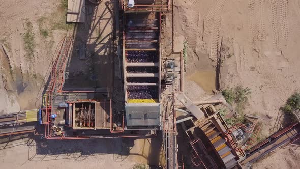 Stone Crushing Machinery alt