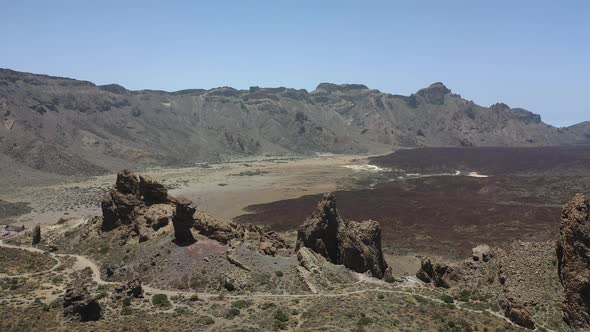 Tenerife, lunar landscape in the crater of the Teide volcano. alt