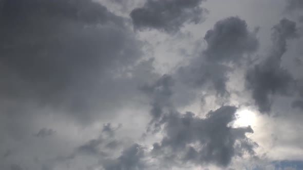 Accelerated cloudy sky