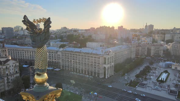 Monument in the Center of Kyiv, Ukraine. Maidan. Aerial View alt