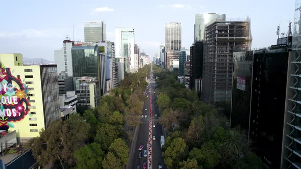 static shot over Diana monument at paseo de la Reforma alt