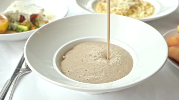 Mushroom soup in bowl