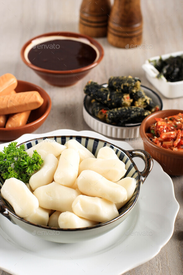Korean Bar Rice Cake (Stick of Rounded Rice Cake Stock Photo by ...