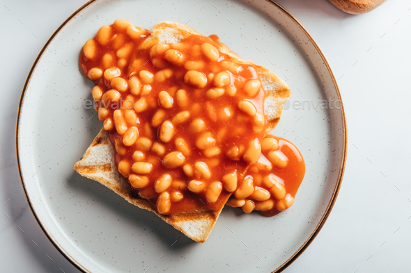 Baked Beans on Toast Stock Photo by Manuta | PhotoDune