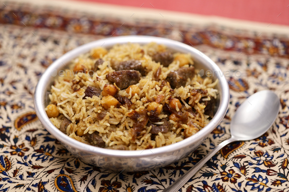 beef chana pulao, Pakistan style beef chickpea pilaf Stock Photo by ...