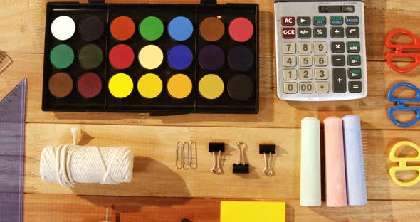 Various stationery on a table alt