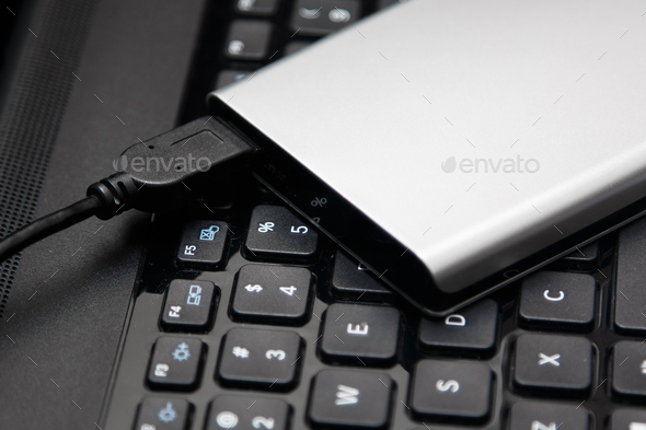 External HDD and laptop