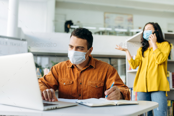 woman man work quarantine pandemic medical mask colleagues student online
