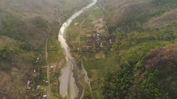 River in Mountain Canyon alt