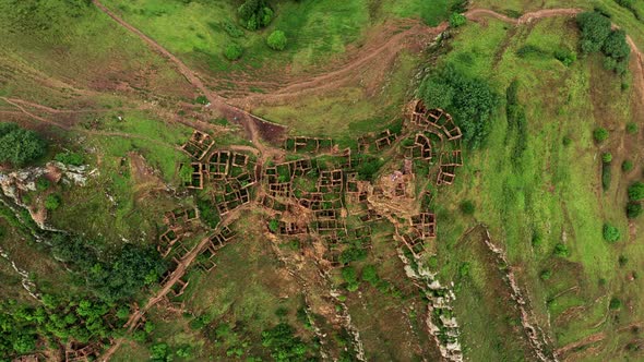 Abandoned in the Mountains the Village of Gamsutl alt