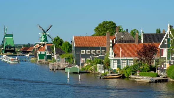 Windmills at Zaanse Schans in Holland. Zaandam, Netherlands alt