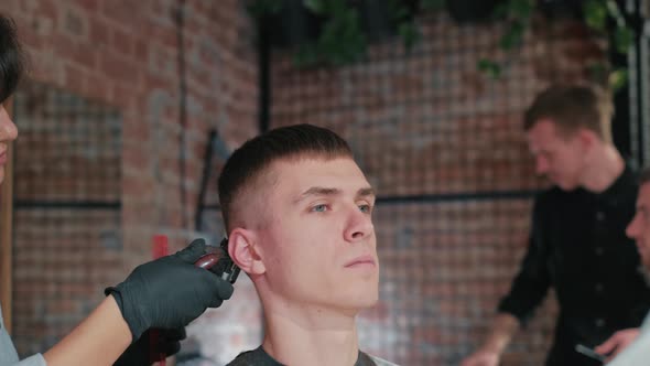 how to cut a man's hair with electric razor