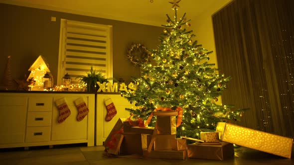 Lighted Christmas Tree With Decoration at Home alt